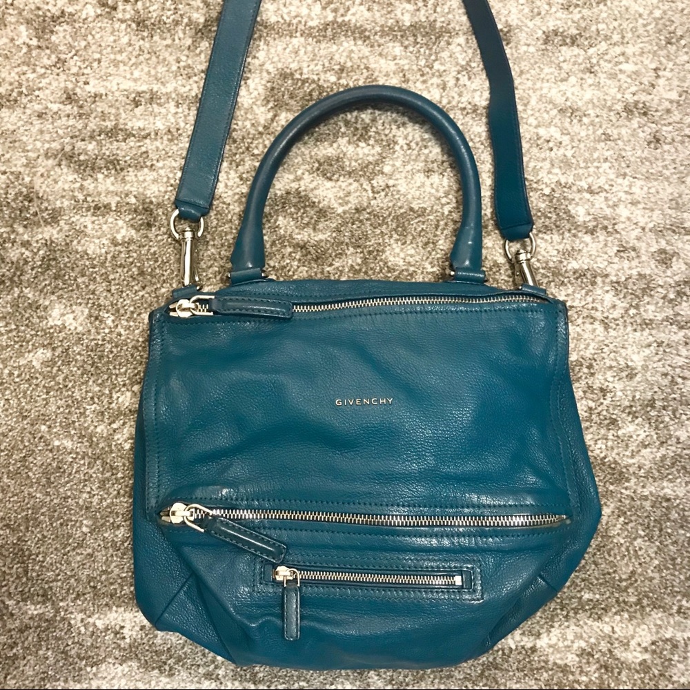 Authentic Givenchy Medium Pandora Messenger Bag